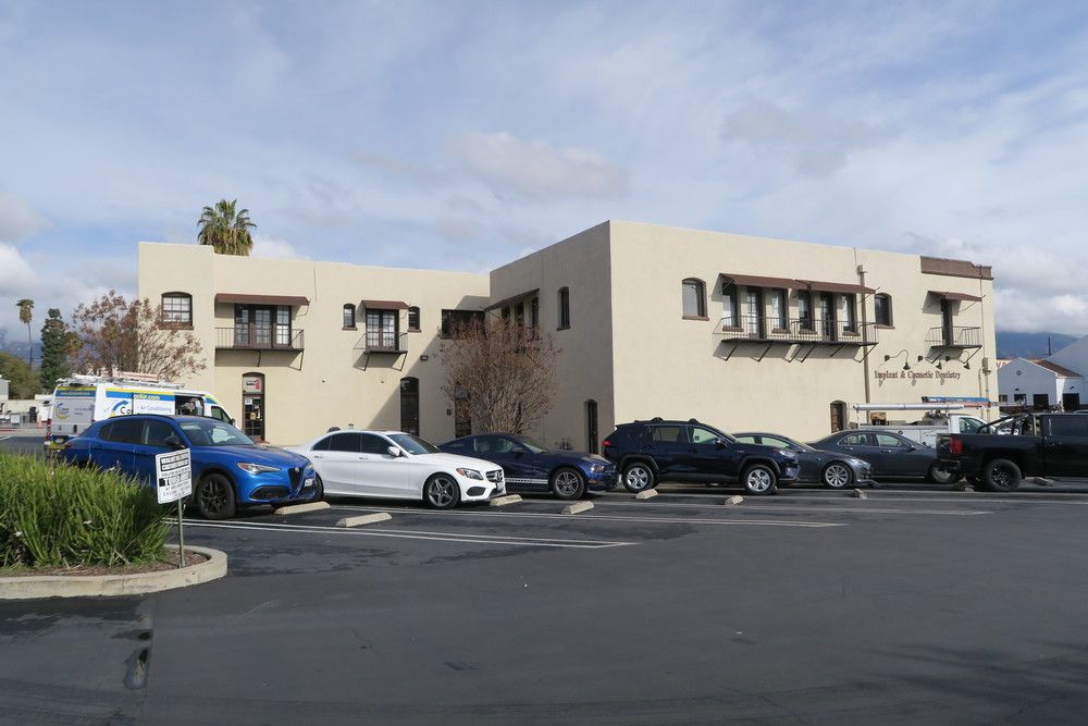 Walnut Hill Center: 185 N Hill Ave, Pasadena, CA 91106